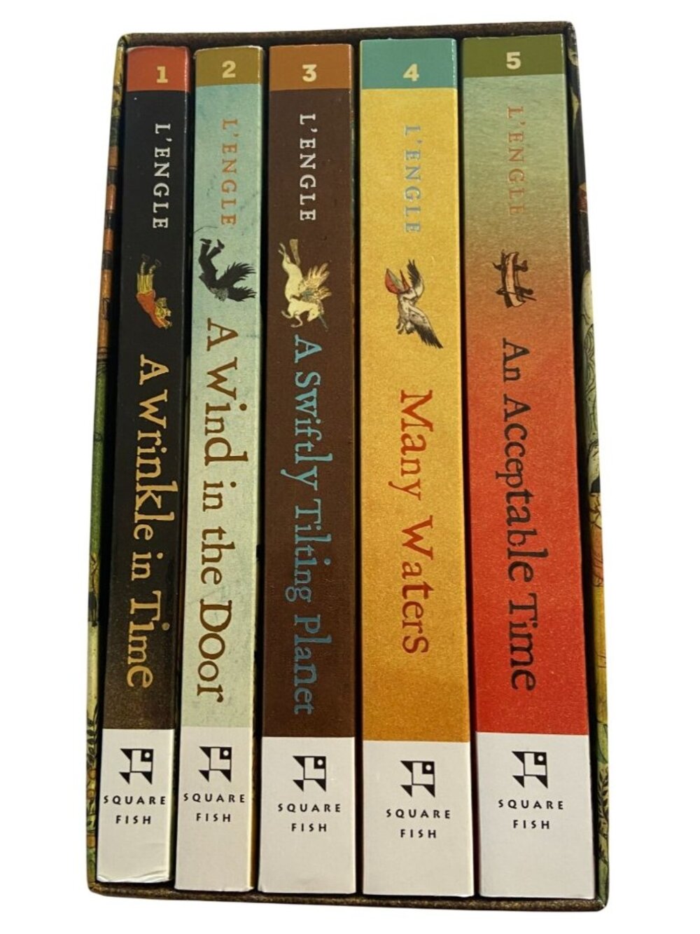 The Wrinkle in Time Quintet Boxed Set Paperback Book Madeleine L'Engle 2007